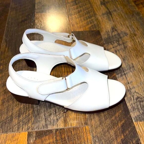 SAS Suntimer Pearl Bone Sandals Size 6 Wide - Picture 3 of 16